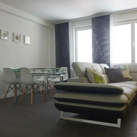 Citystudiostreysa * שוואלמשטאדט